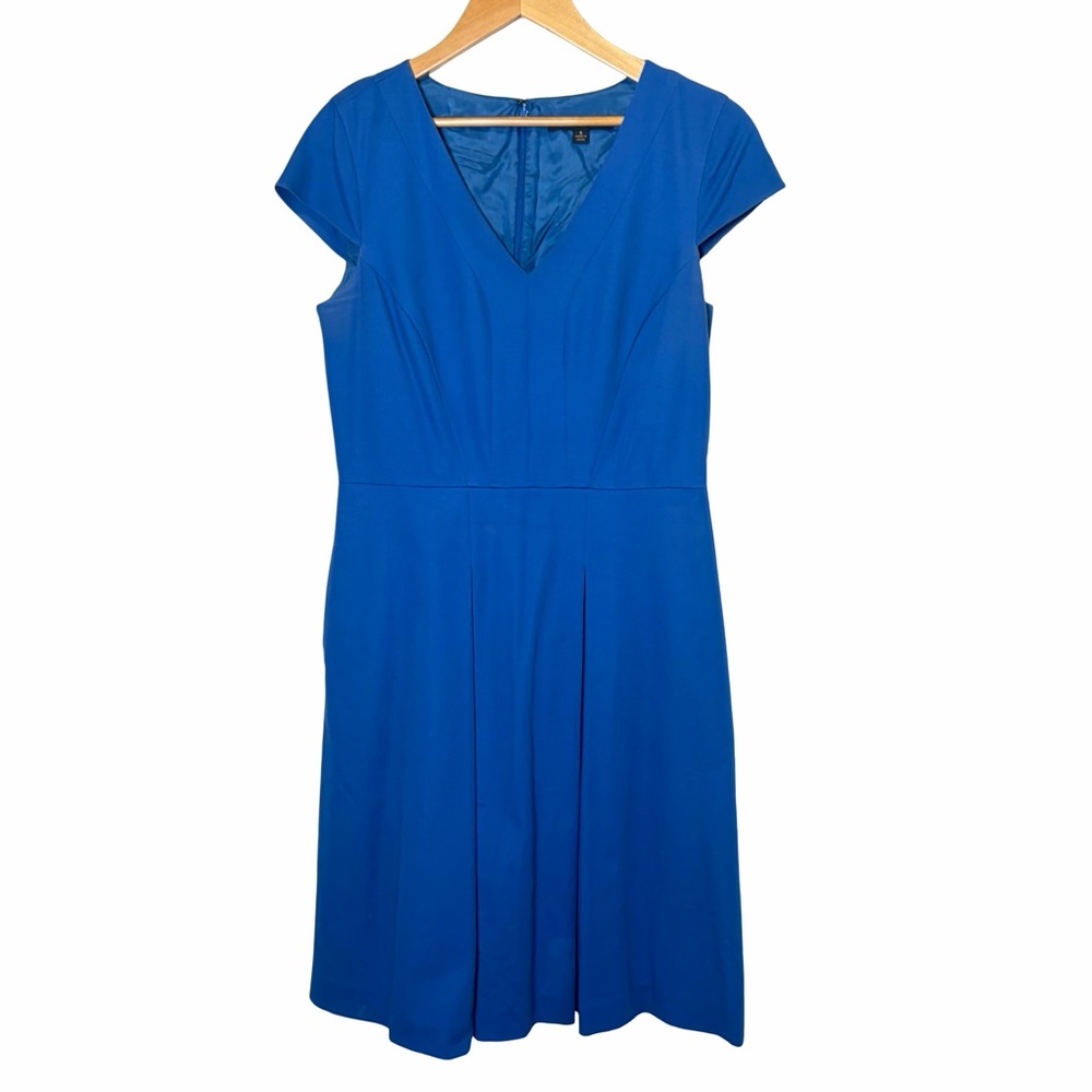 Brooks Brothers Classic V-Neck Cap Sleeve Blue Dress in Size 6